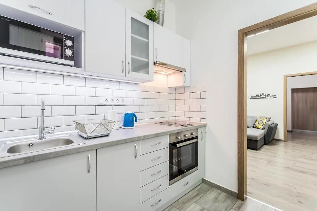 Paralello Universo-Supercentral By Nw Budapest Apartment
