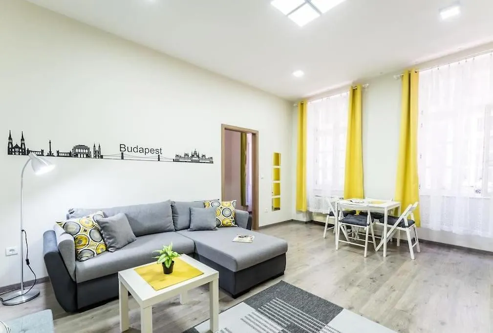 Paralello Universo-Supercentral By Nw Budapest Apartment